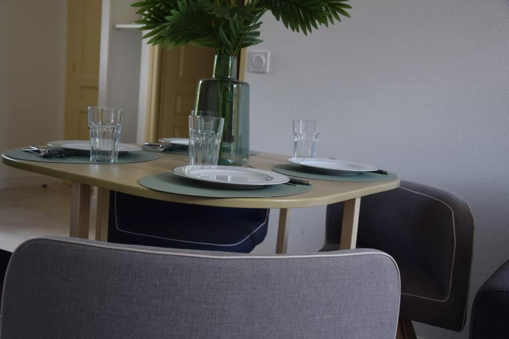 Apartament Elegant T2 A Bron, Tramway A 2Min, Box Parking, 4Personnes Zewnętrze zdjęcie