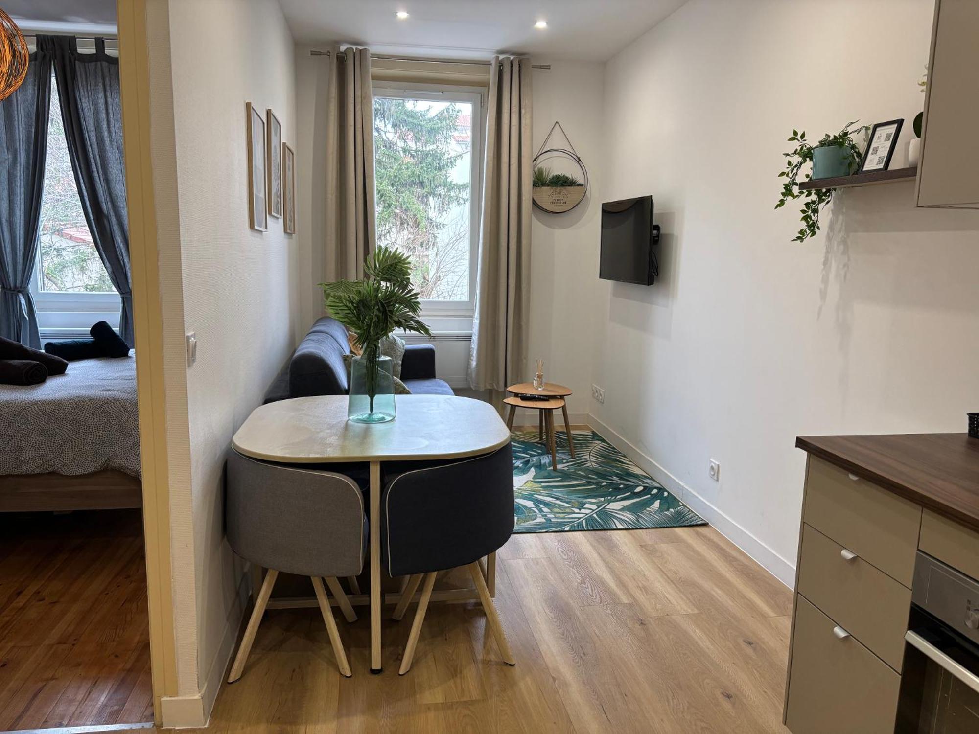Apartament Elegant T2 A Bron, Tramway A 2Min, Box Parking, 4Personnes Zewnętrze zdjęcie